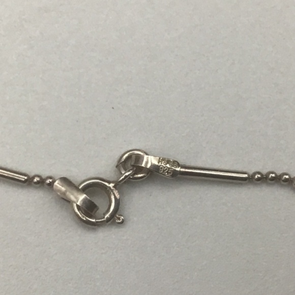 925 Sterling Silver Fancy Chain w 2 Pendants, moonstone and Murano cross - Picture 12 of 12